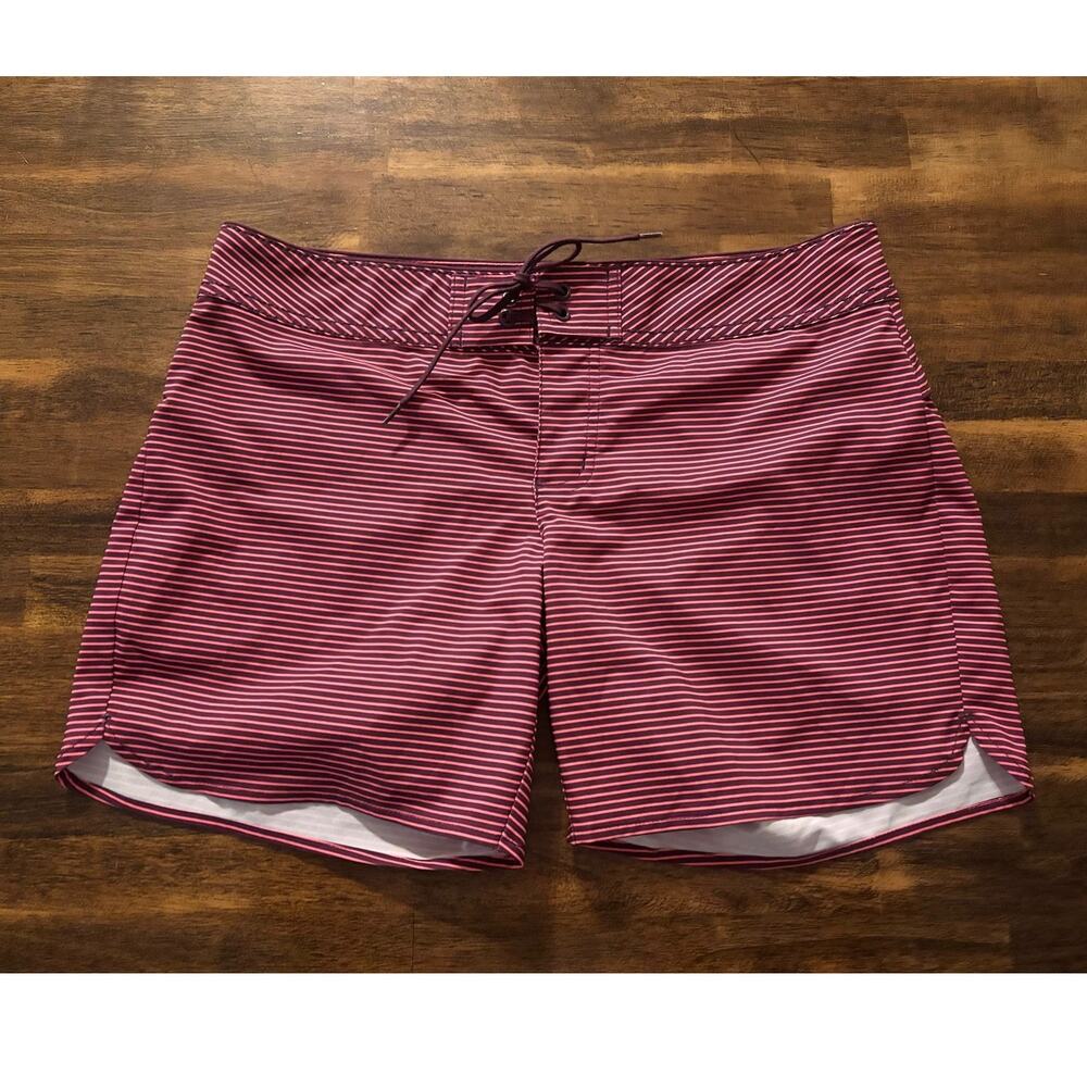 Carve Designs Women’s 8 Board Shorts Swimwear Bottoms 6" Inseam Bermuda Stretch